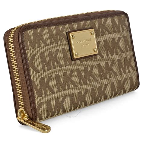 mk continental wallet.